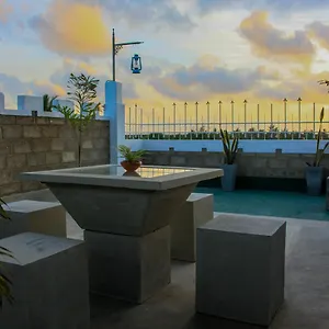 Bed & Breakfast Niwahana Transit